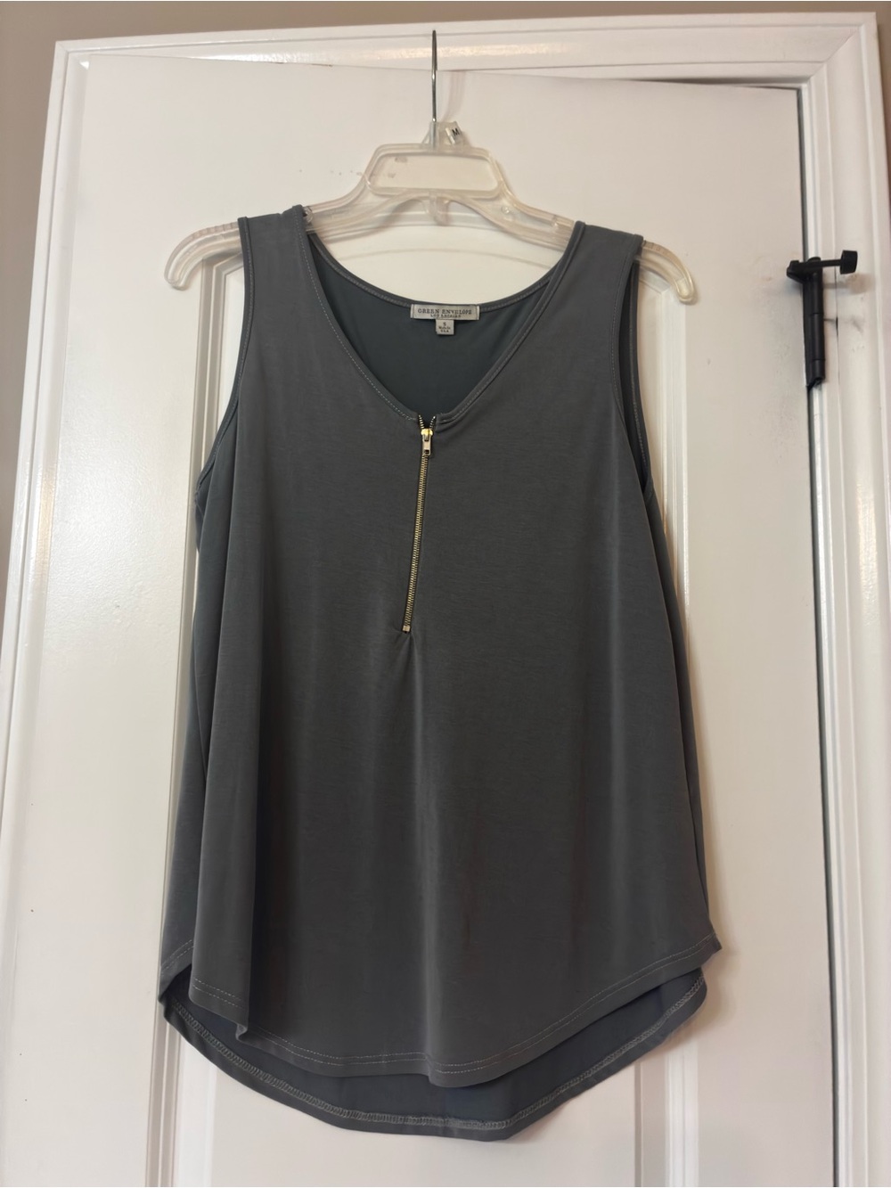 Green Envelope Grey Sleeveless Zip-Front Tank Top -